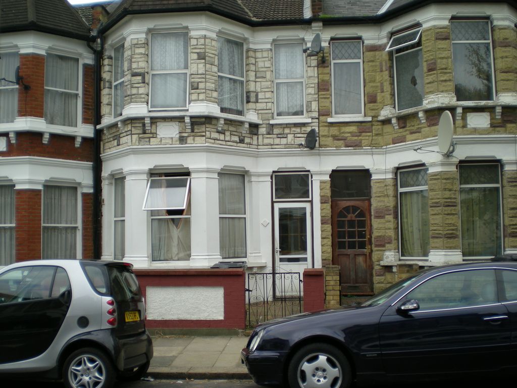 Property photo 3 of 4