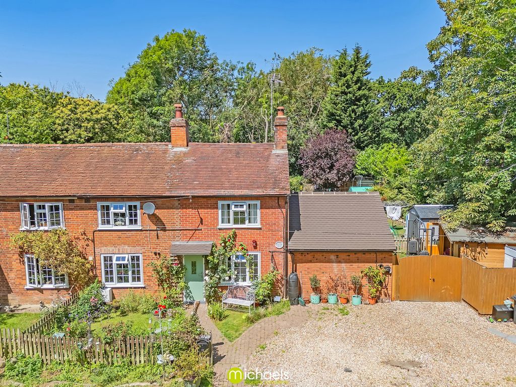 Property photo 1 of 28