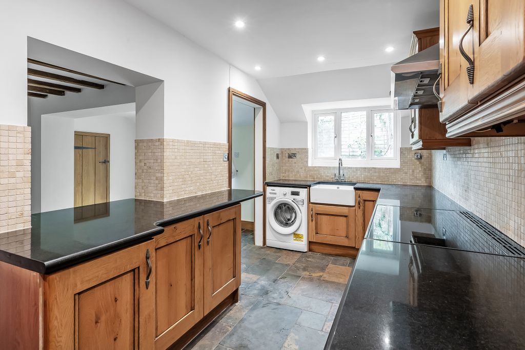 Property photo 3 of 26 2-Brook-Cottages-17