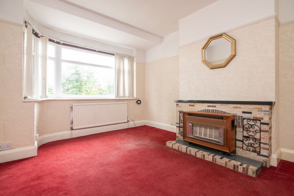 Property photo 3 of 25