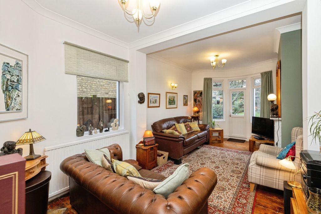 Property photo 2 of 22 Pbox-Img.Jpg