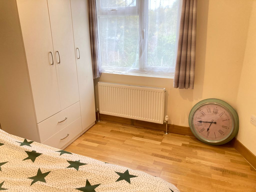 Property photo 2 of 3