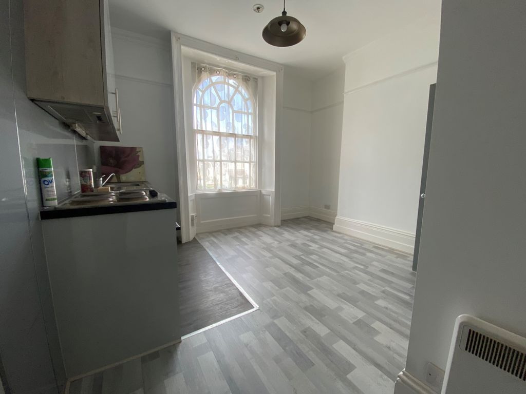 Property photo 3 of 4 Photo 4