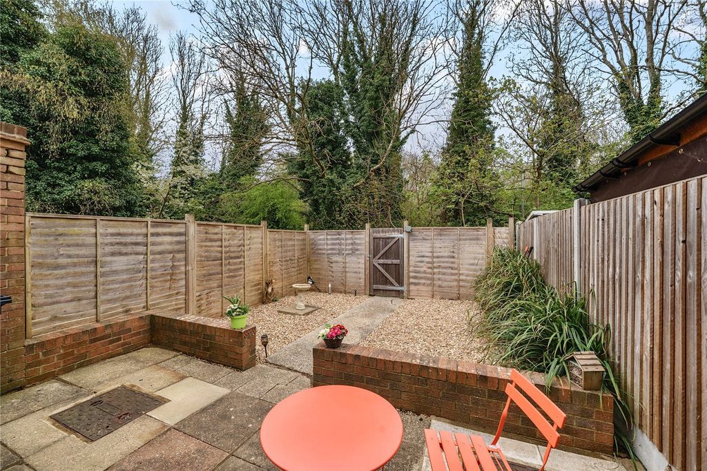 Property photo 3 of 12 Picture No. 12