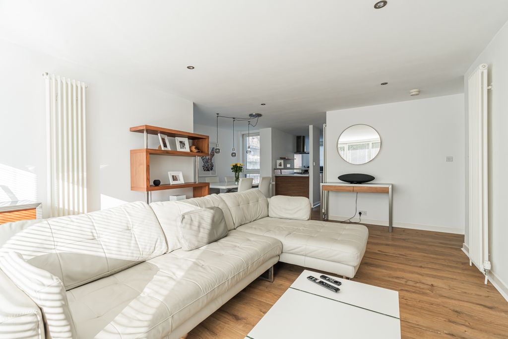 Property photo 3 of 20 Property Image 3