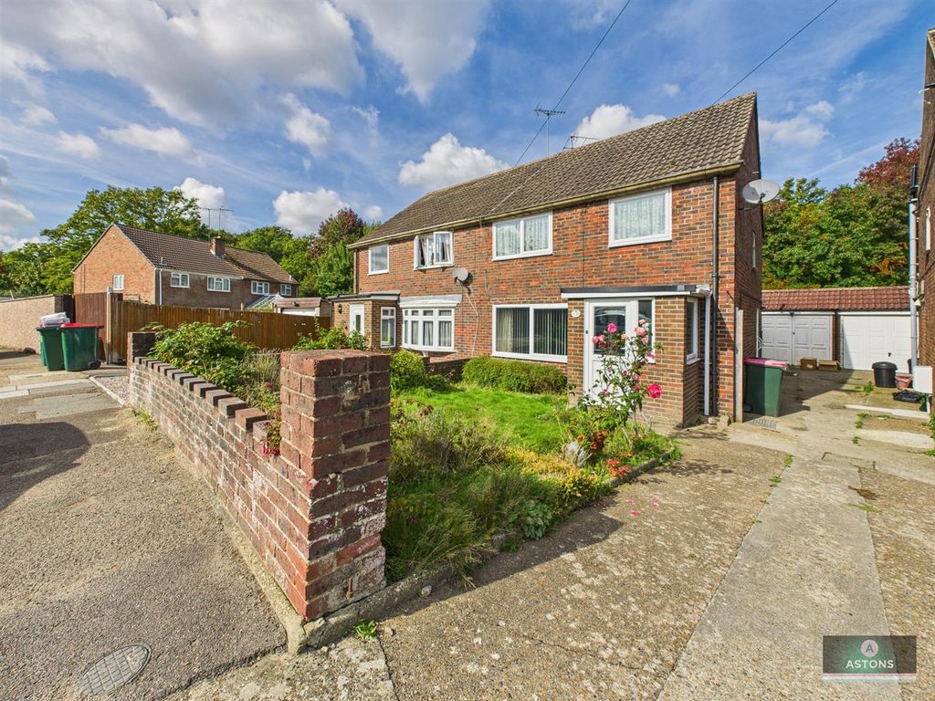 Property photo 1 of 14 Cam04622G0-Pr0069-Still015.Jpg