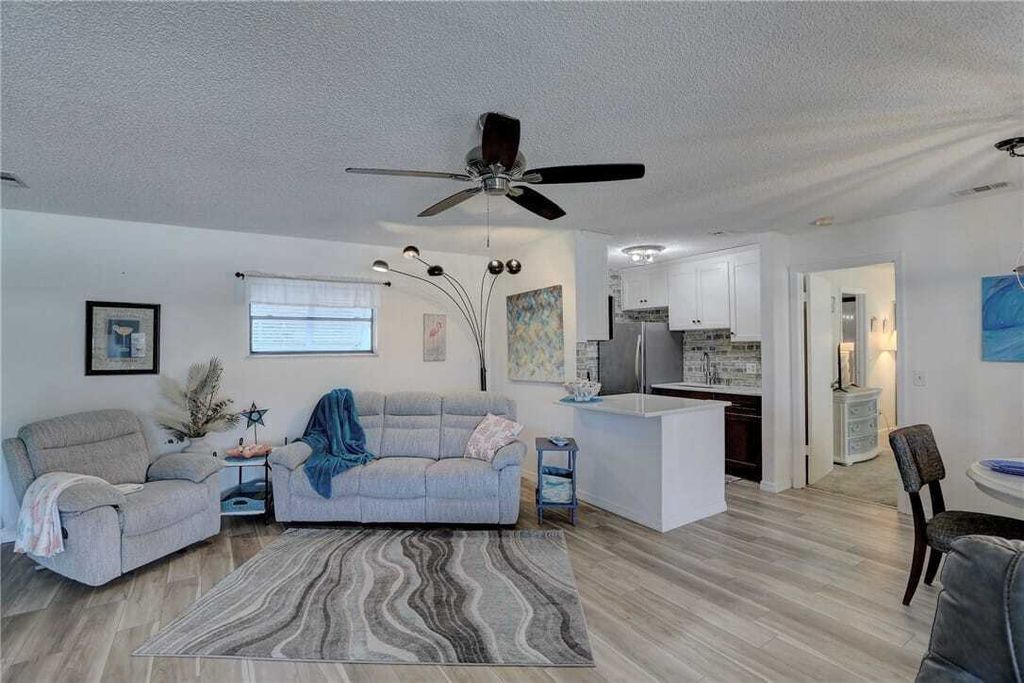 Property photo 3 of 31 <Alttext/>