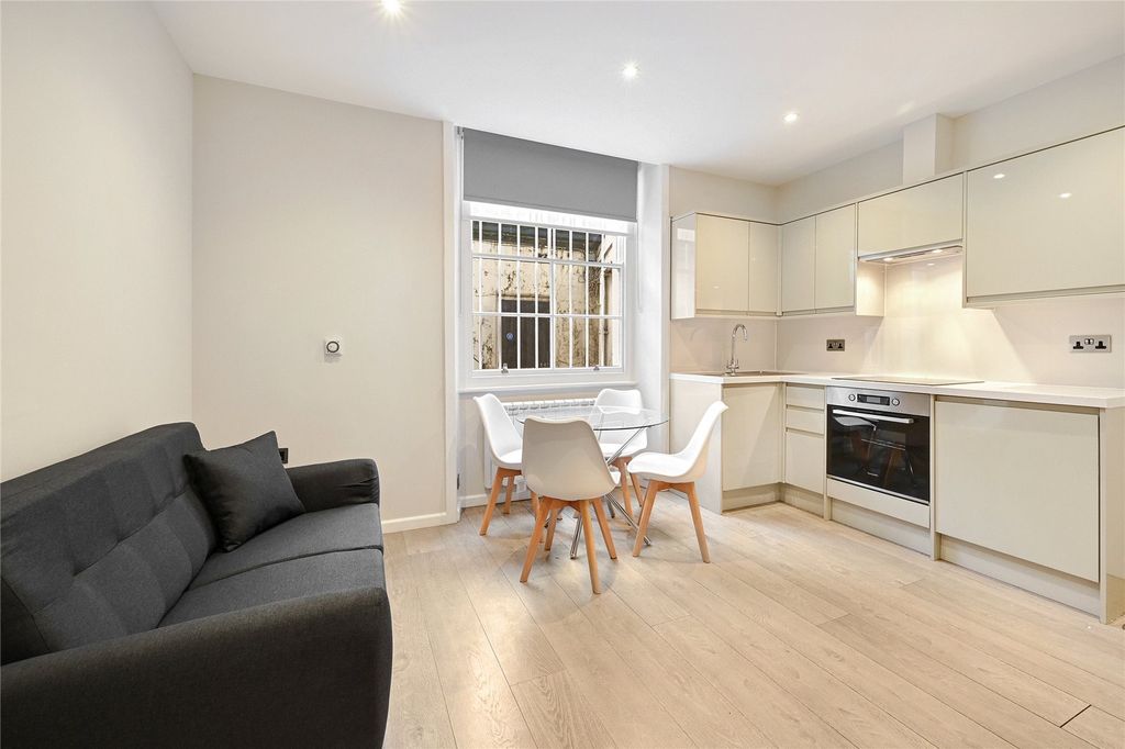 Property photo 3 of 12 Picture No. 20