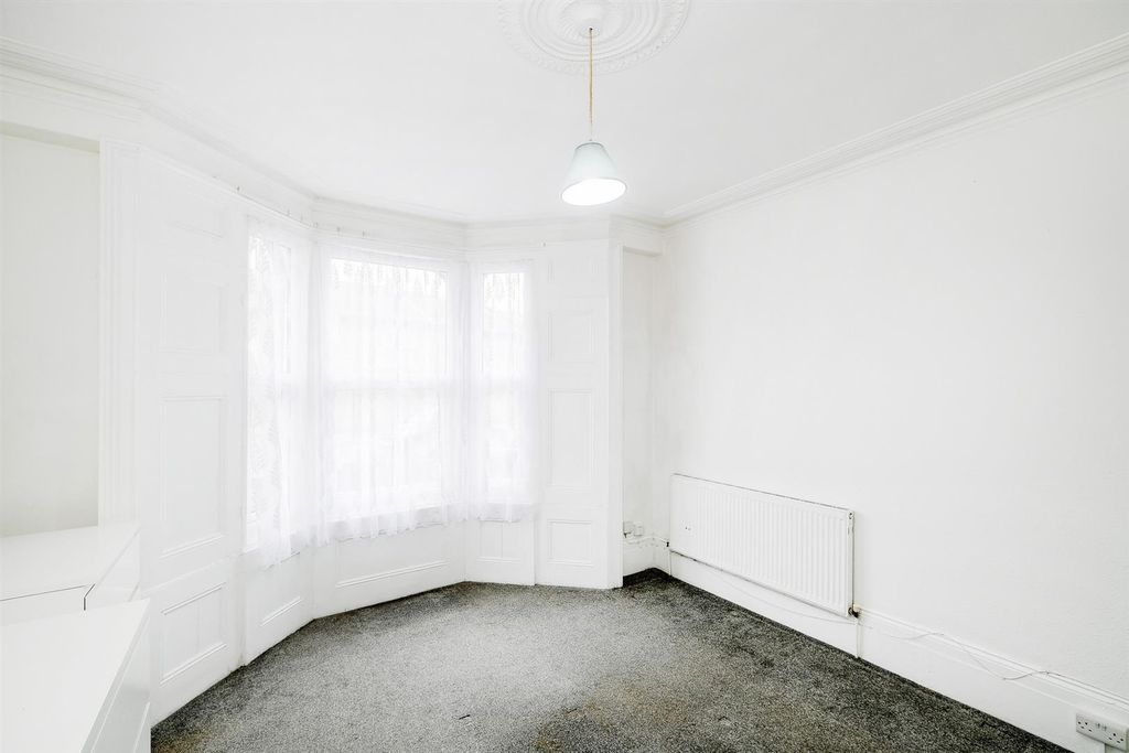 Property photo 3 of 19 23A Dames Road-2_Web.Jpg
