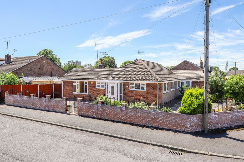 Property photo 1 of 19