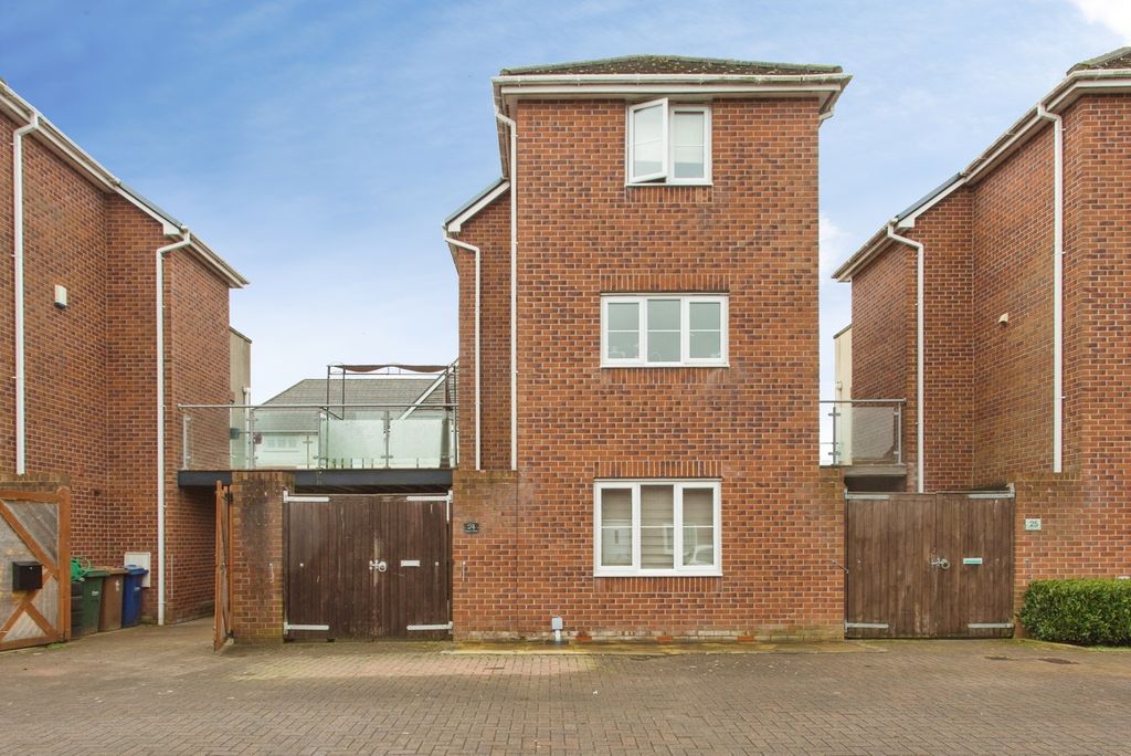 Property photo 1 of 14 Pbox-Img.Jpg