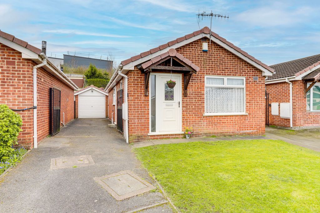 Property photo 1 of 14