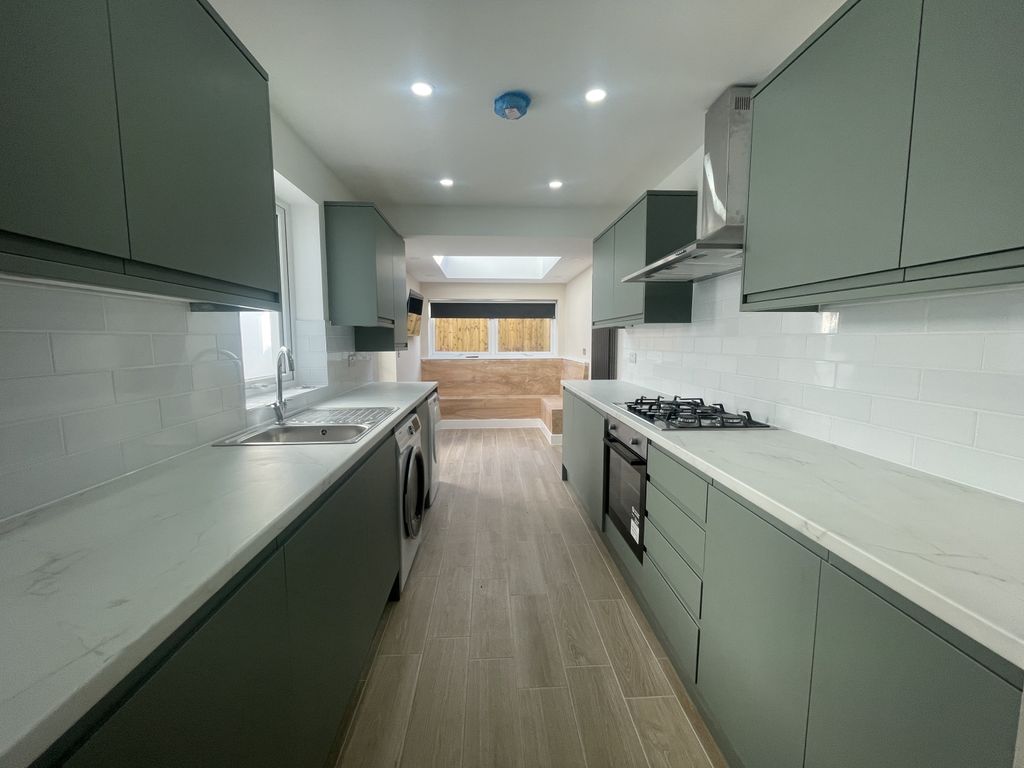 Property photo 1 of 10 Img_9605