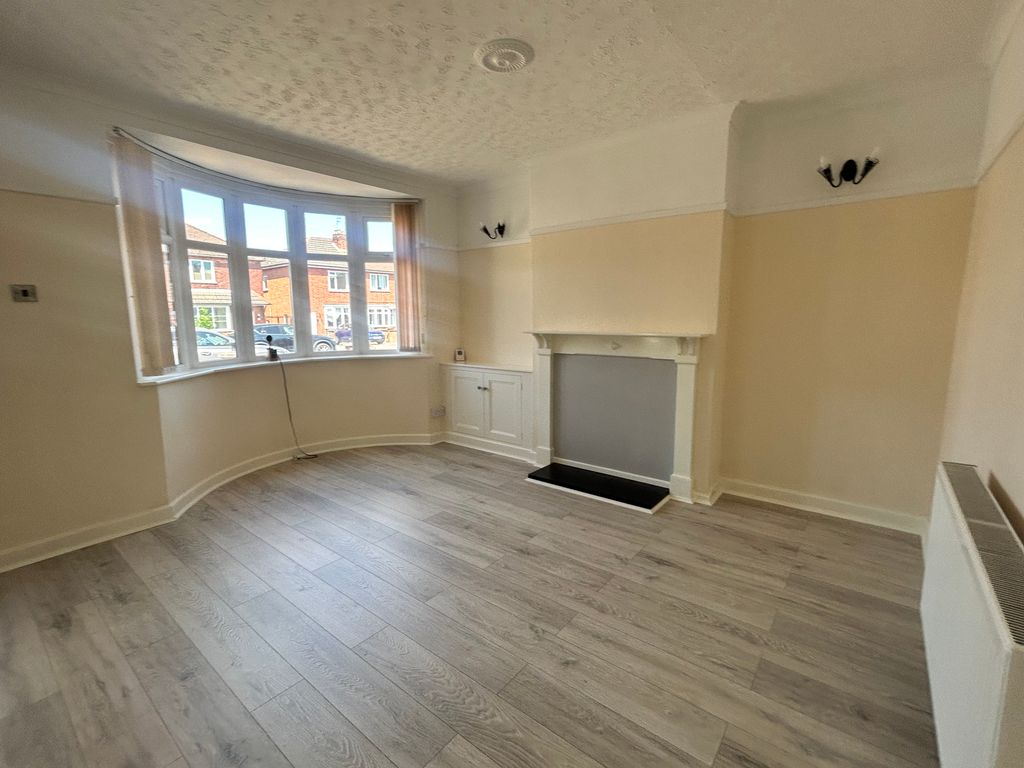 Property photo 3 of 10 Image
