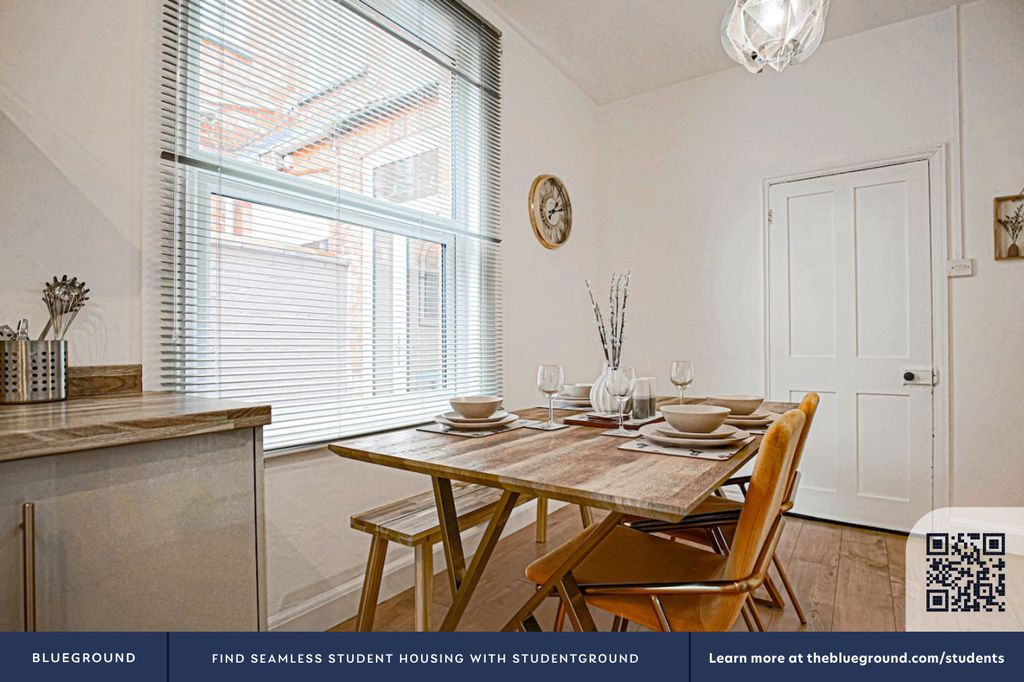 Additional image 26 of 3 bed flat to rentNorthampton District NN1