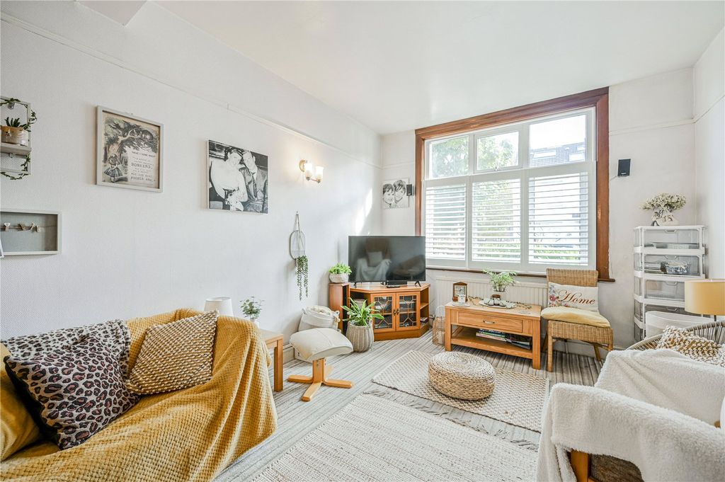 Property photo 2 of 16 Picture No. 06