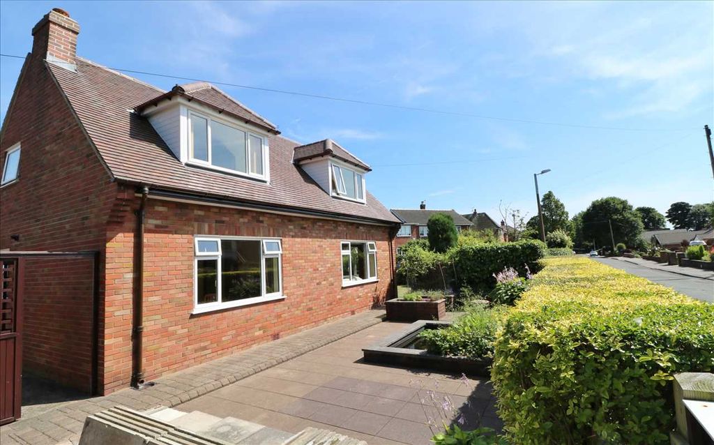 Property photo 3 of 24