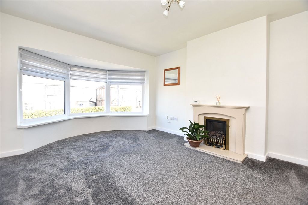 Property photo 2 of 17 Picture No. 38