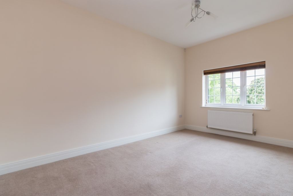 Property photo 3 of 7 57861