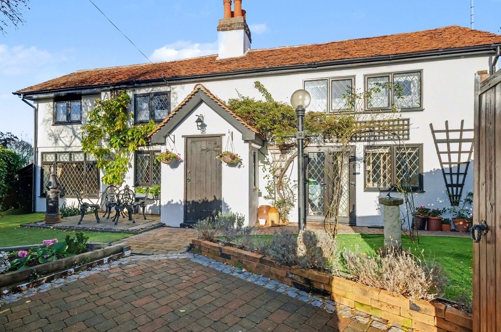 Property photo 1 of 19