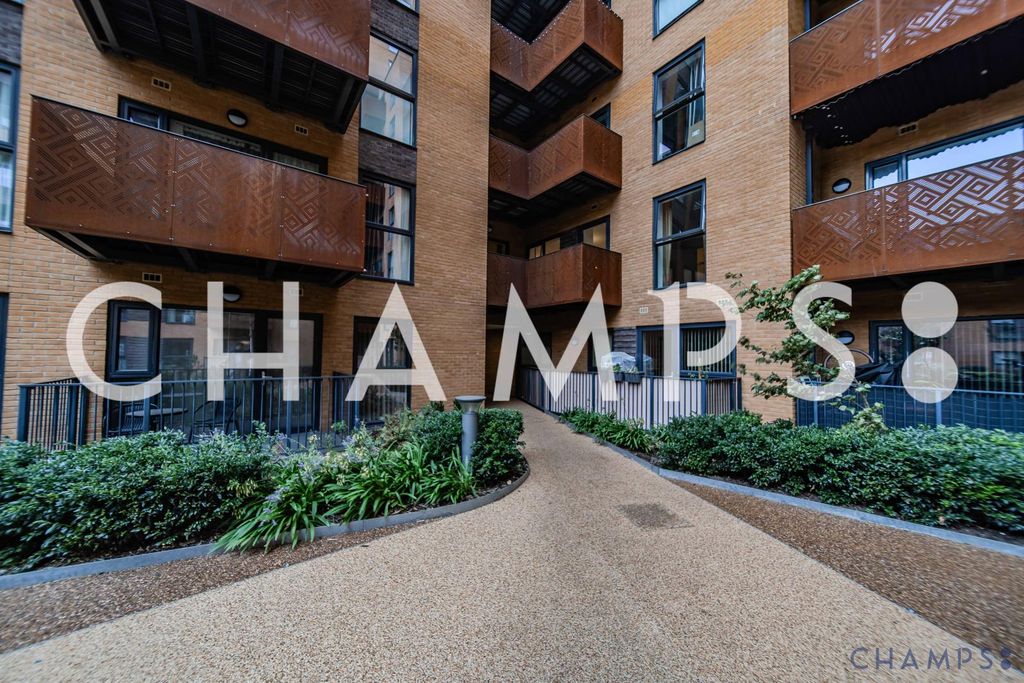 Property photo 2 of 3 Gallery