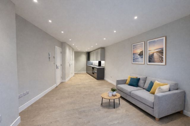 Property photo 2 of 7