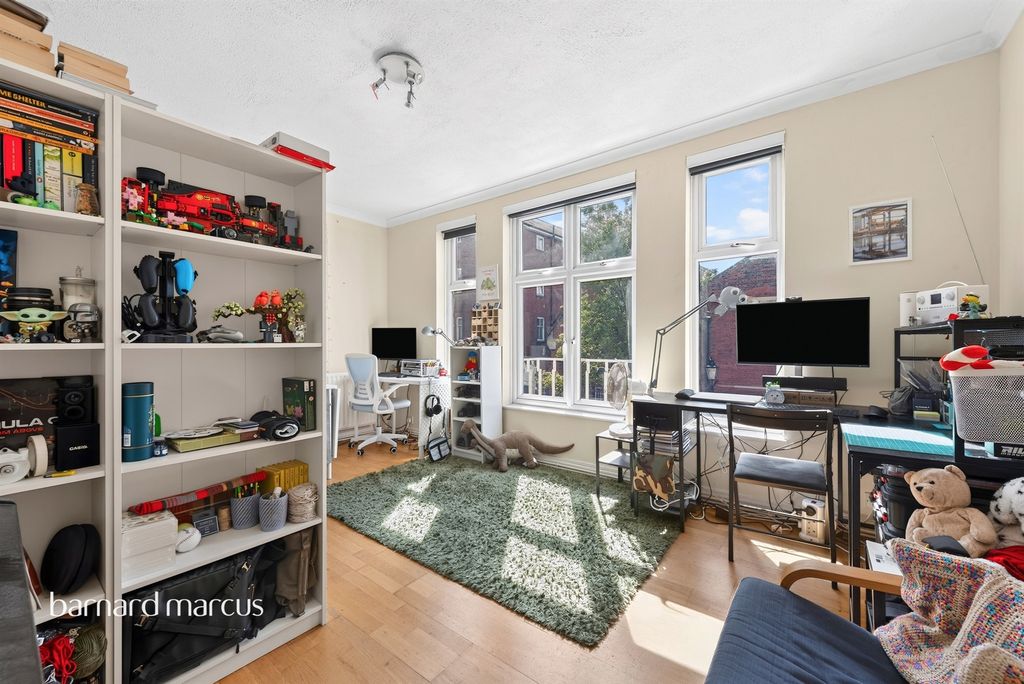 Property photo 1 of 10