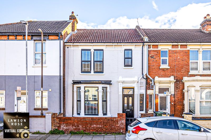 Property photo 1 of 30 .