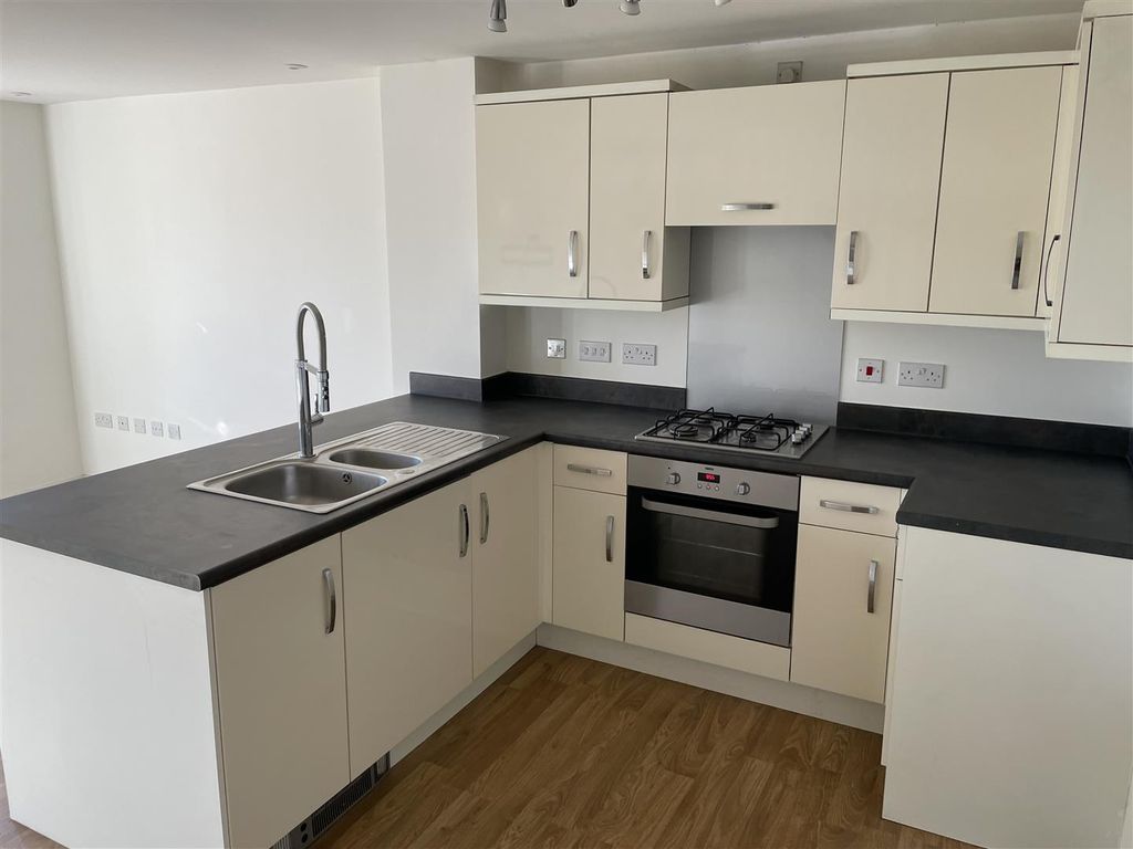 Property photo 2 of 12 Img_7816.Jpeg