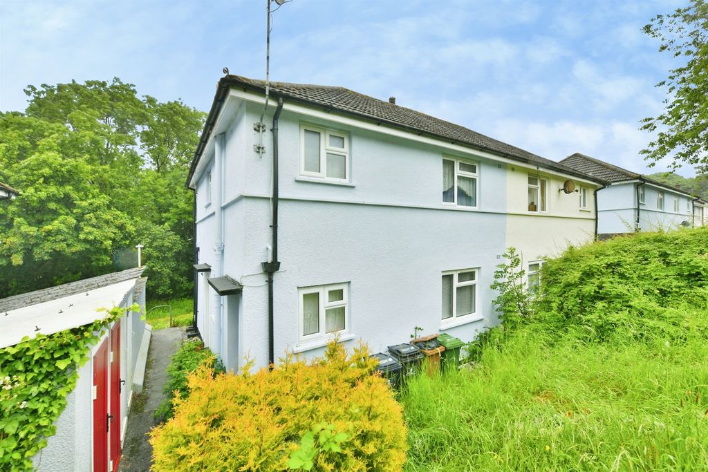 Property photo 1 of 21