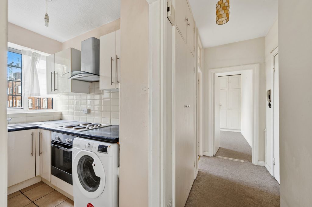 Property photo 3 of 10 Picture No. 07