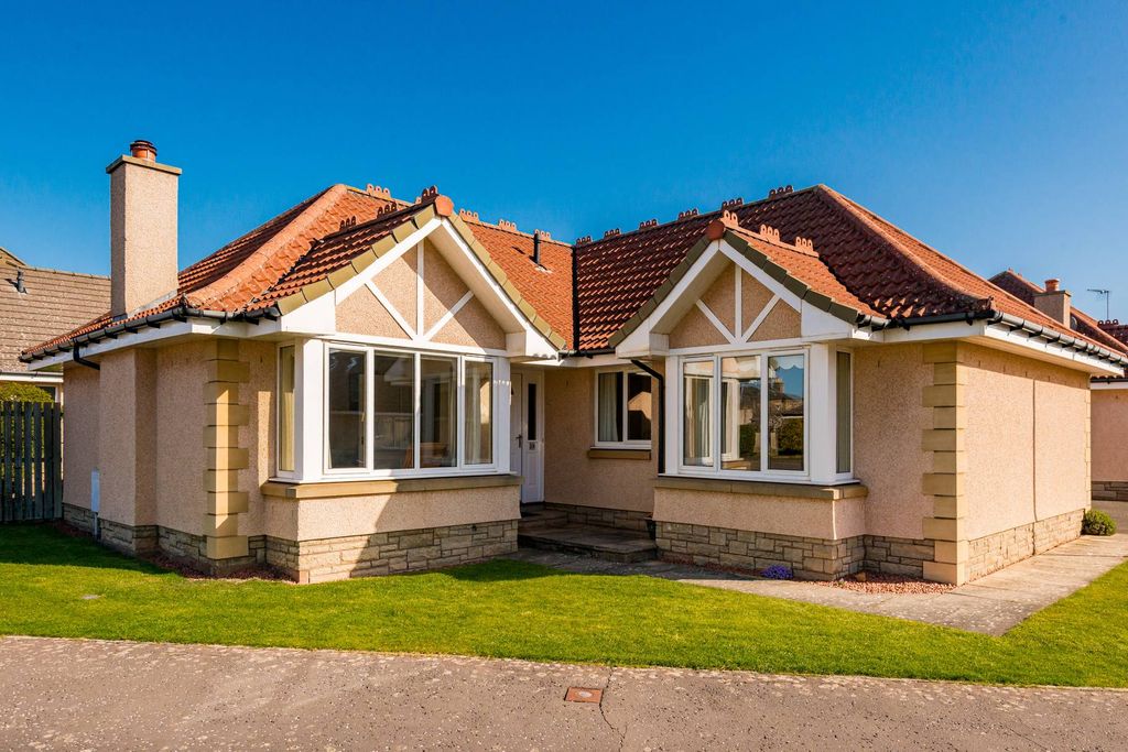 Property photo 1 of 38 Primary Property Image