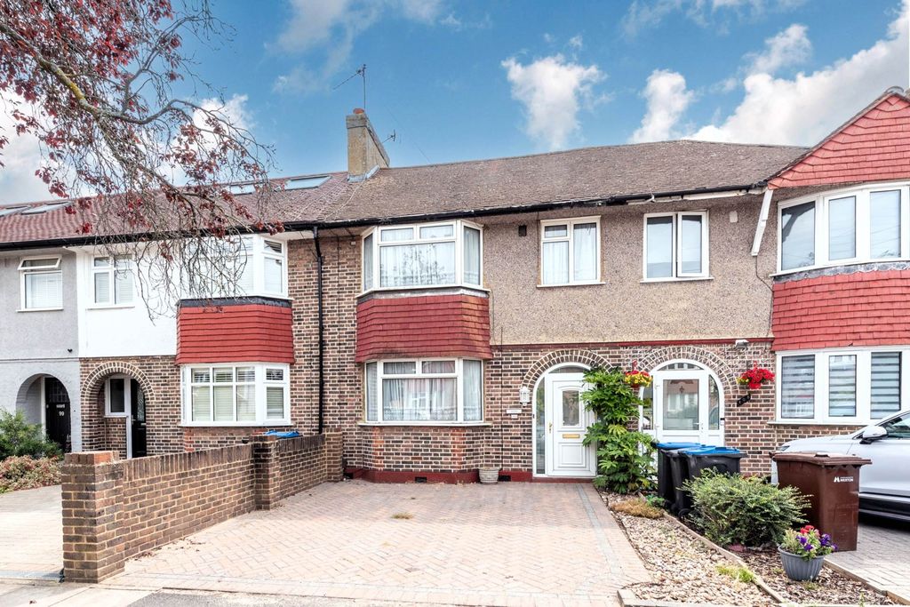 Property photo 1 of 17