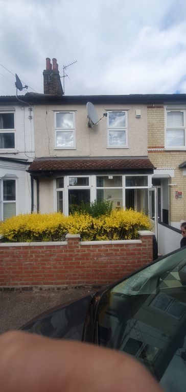 Property photo 1 of 9 Front
