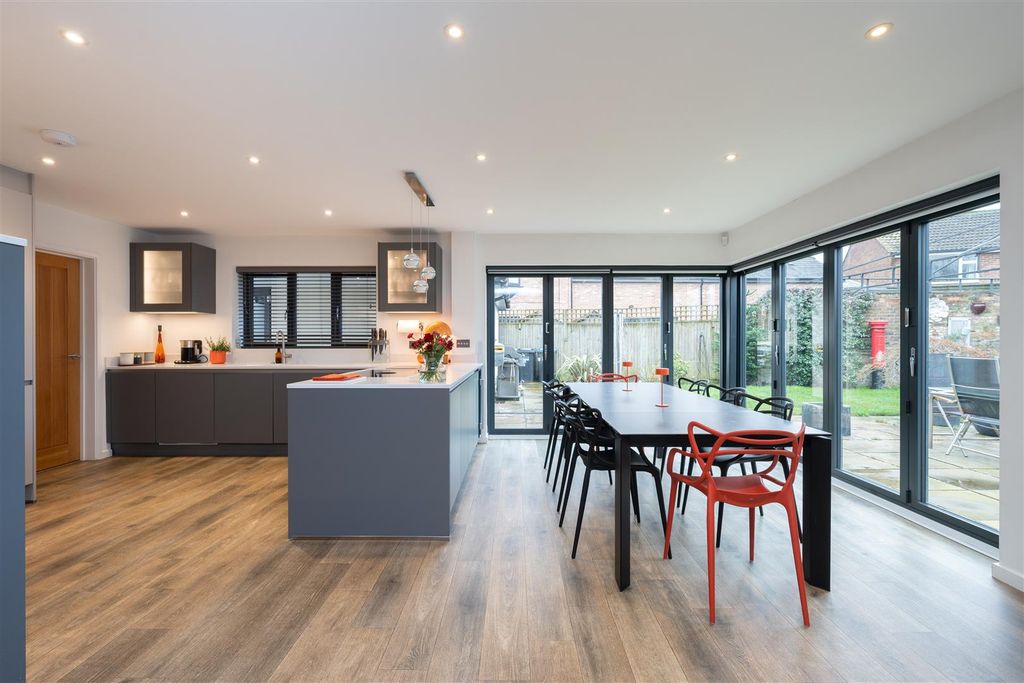 Property photo 2 of 28 Ajt_9807.Jpg