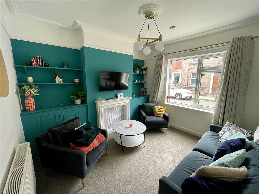 Property photo 3 of 15 Living Room.Jpg