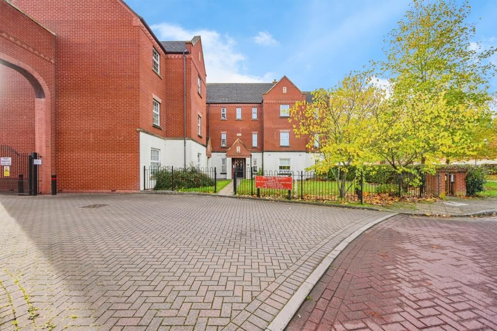 Additional image 12 of 3 bed flat to rentDeykin Road, Lichfield WS13