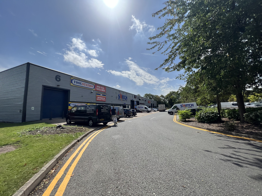 Property photo 3 of 6 Img_4194 v2