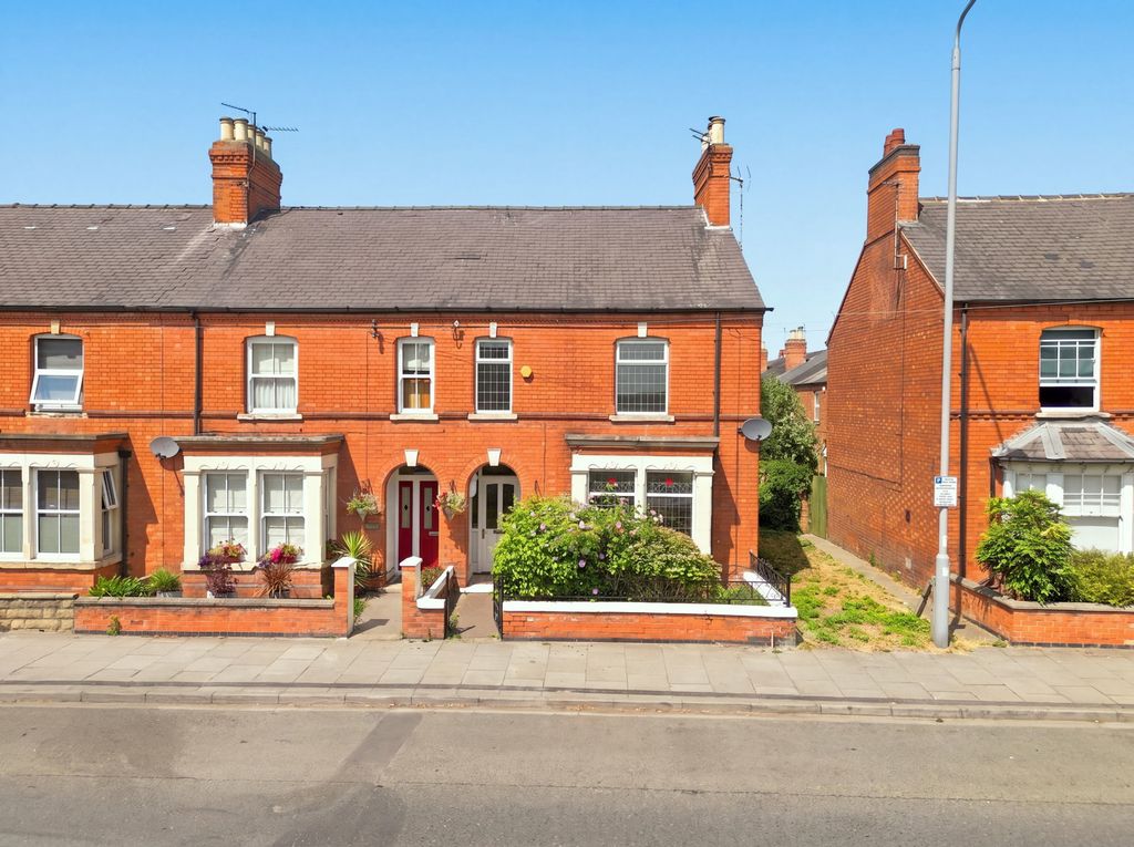 Property photo 1 of 30