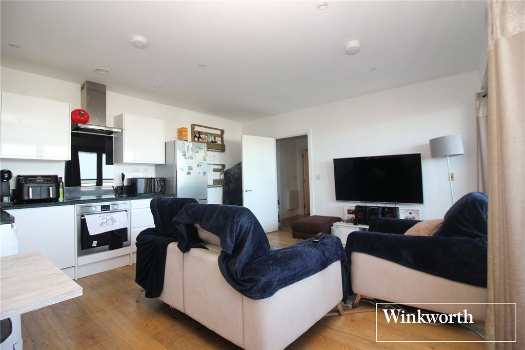 Property photo 3 of 14 Picture No. 13