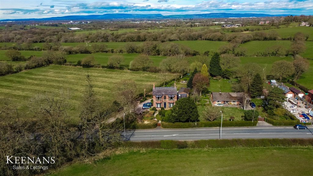 Property photo 3 of 74 Dji_0328.Jpg