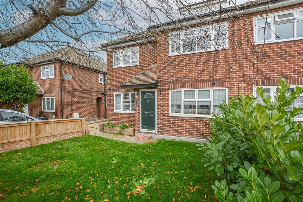 Property photo 1 of 12 Dsc_0988.Png