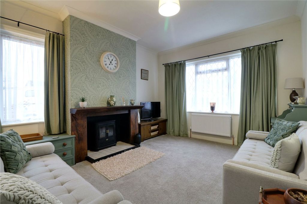 Property photo 2 of 31 Picture No. 03