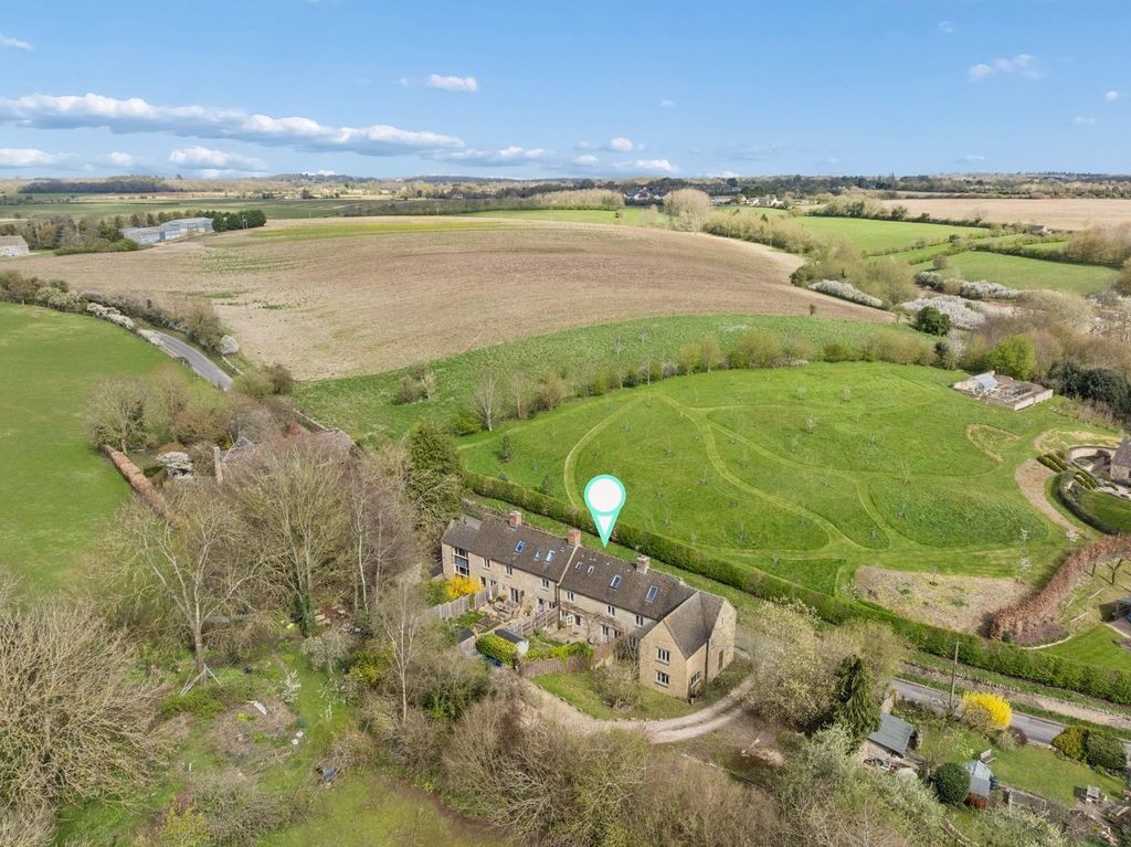 Property photo 2 of 16 Elevated