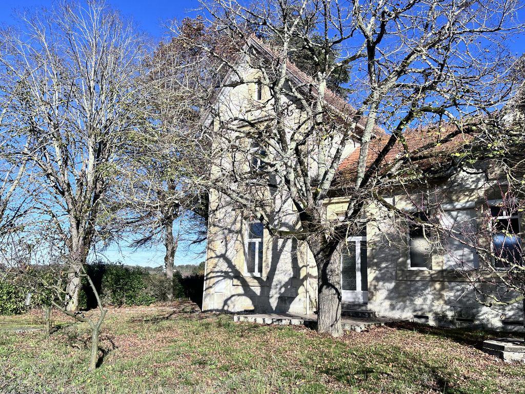 Property photo 3 of 26