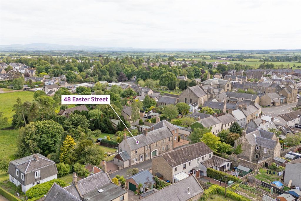Property photo 2 of 21 48_Easter_Street_Duns-02.Jpg