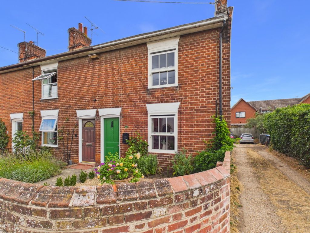 Property photo 1 of 11