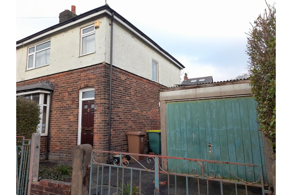 Property photo 1 of 8