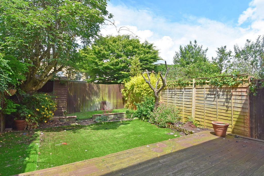Property photo 2 of 13