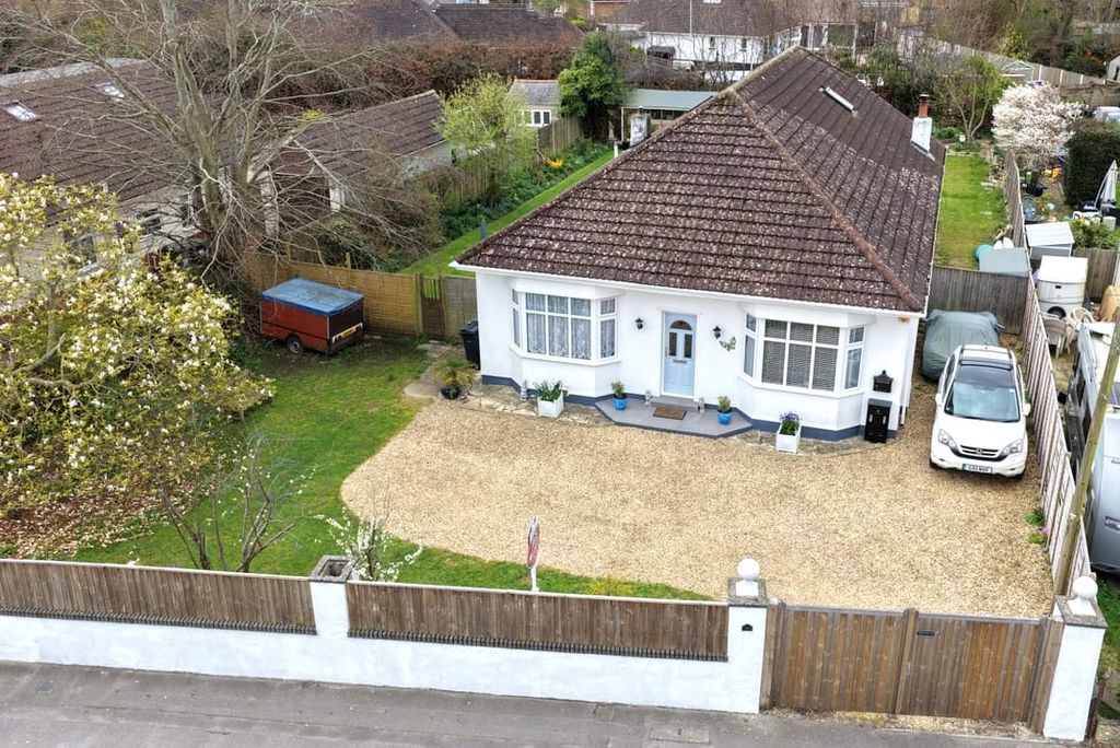 Property photo 3 of 26